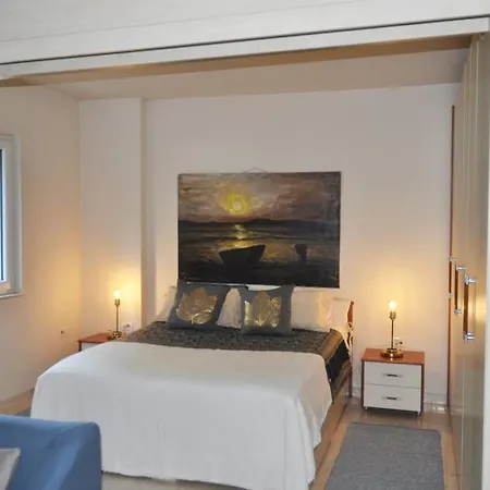Daire Chic Retreat - Stylish In Bllok, *