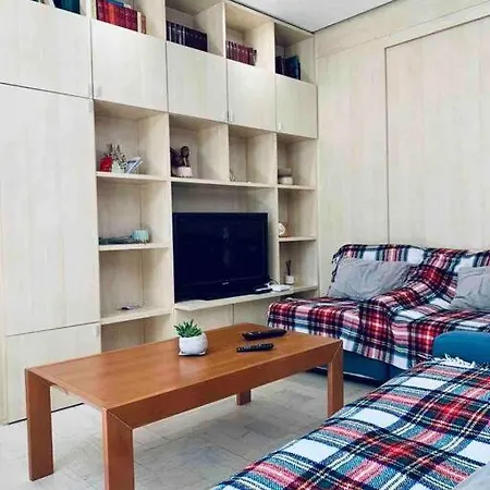 Daire Chic Retreat - Stylish In Bllok, Tiran