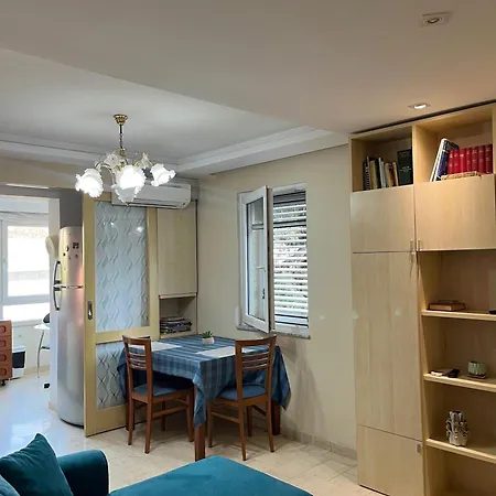 Apartamento Chic Retreat - Stylish In Bllok,