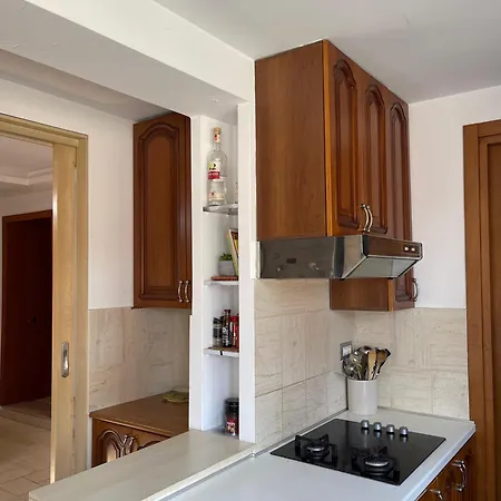 Chic Retreat - Stylish In Bllok, Lägenhet