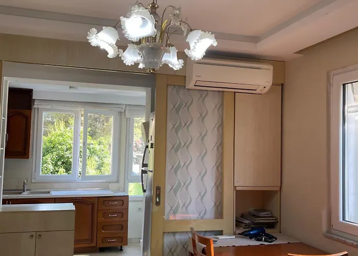 Chic Retreat - Stylish In Bllok, Lejlighed Tirana
